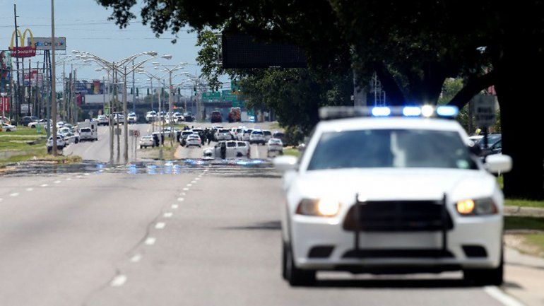 Un tiroteo en Luisiana dejó a tres policías muertos