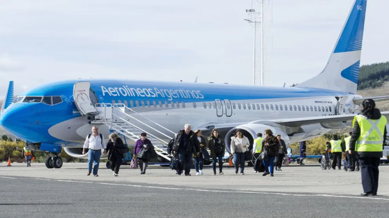 Neuquén suma frecuencias aéreas en invierno. | LM Neuquen Neuquén suma frecuencias aéreas en invierno.