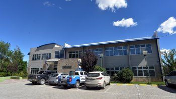 El abusador ya fue declarado culpable en el primer juicio por jurados de Chos Malal. El abusador ya fue declarado culpable en el primer juicio por jurados de Chos Malal.