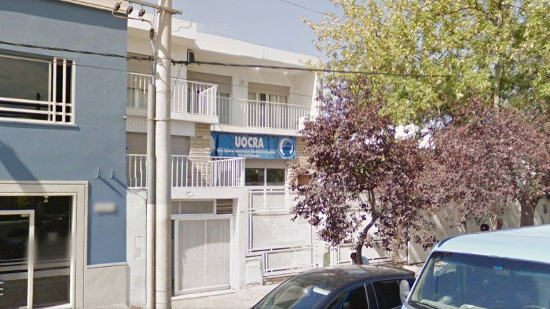 La sede de la UOCRA a la que pertenecen los dirigentes denunciados. Al lado
