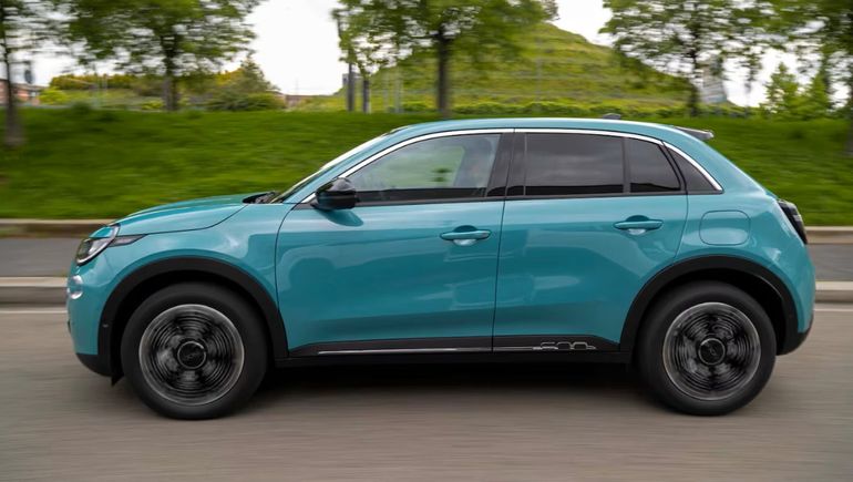 Fiat 600 Hybrid. Fiat 600 Hybrid.