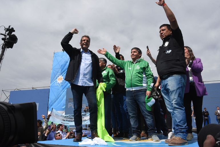 Sergio Massa y el grupo de sindicalistas