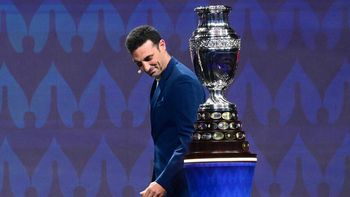 Lionel Scaloni ingresó la Copa América por ser el último campeón con la Selección Argentina. Lionel Scaloni ingresó la Copa América por ser el último campeón con la Selección Argentina.