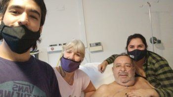 emotivo recibimiento tras superar 110 dias de internacion por covid emotivo recibimiento tras superar 110 dias de internacion por covid