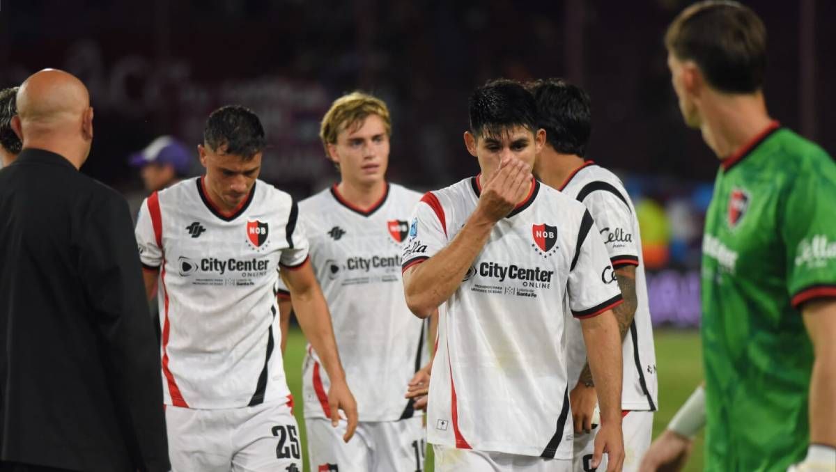 El intendente de Rosario hundió a los jugadores de Newells con una insólita frase