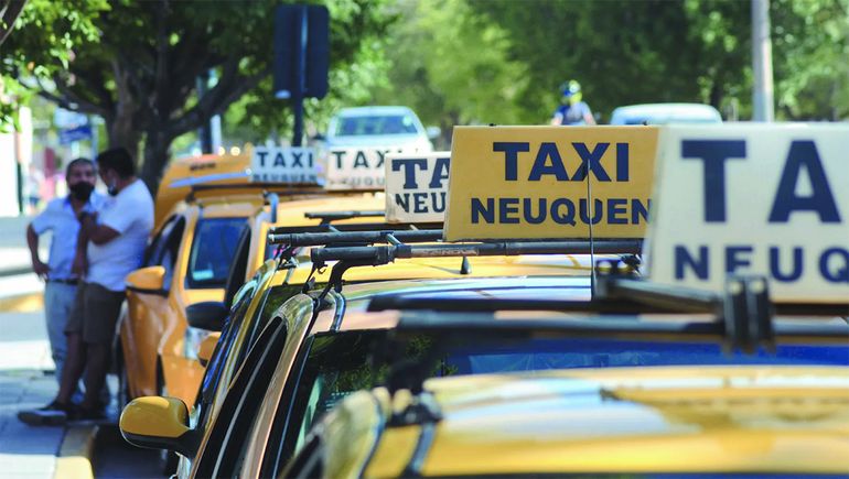 Rige un nuevo aumento para taxis y remises en Neuquén: ¿a cuánto se fue la tarifa?