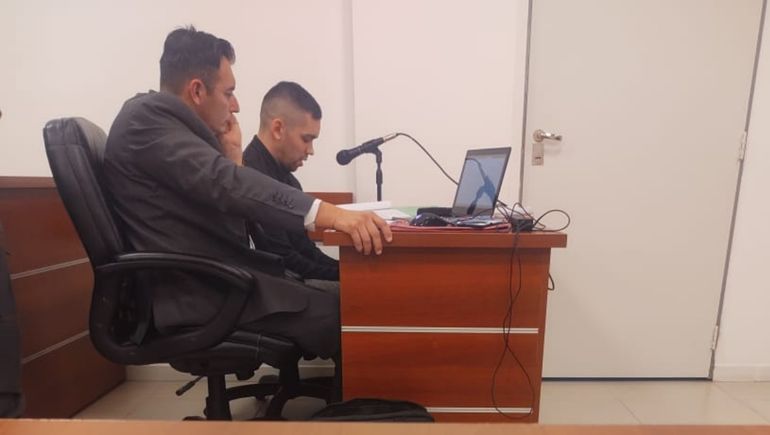 Planean agravar la acusación contra el policía que disparó y mató en broma