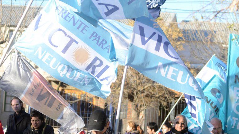 Los cuadros más jóvenes del Frente para la Victoria de Neuquén quieren un cambio y no más candidaturas a dedo.