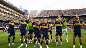 La Bombonera se vuelve a vestir de fiesta para recibir a Boca. La Bombonera se vuelve a vestir de fiesta para recibir a Boca.