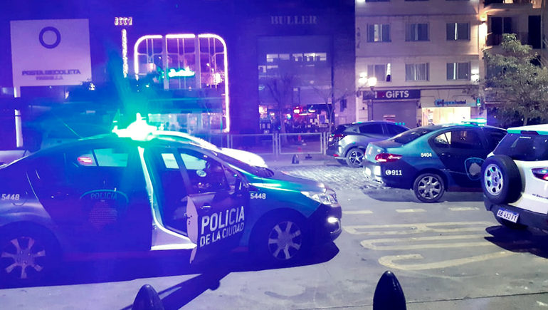 Encontraron asesinado a un hombre de 81 años en su departamento