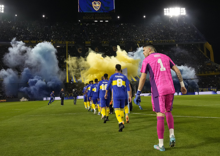 Con tres regresos, Boca visita a Barracas Central: Hora y TV