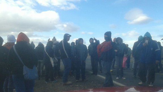 la intendenta de zapala asegura que no hara desalojar el corte de desocupados en la 22
