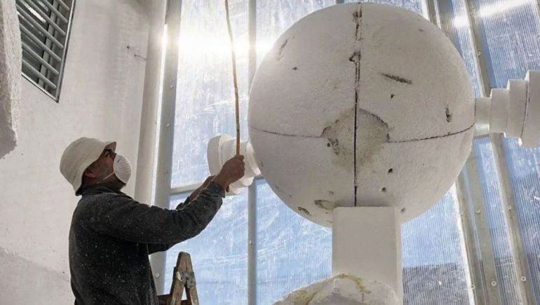 La estatua del Muñeco Gallardo toma forma en Núñez