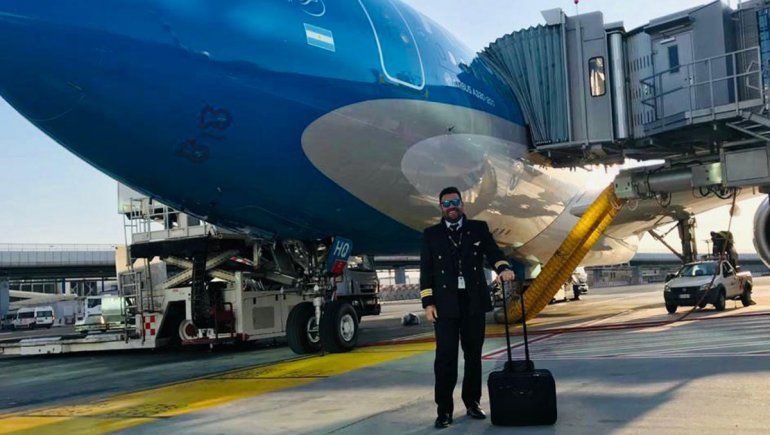El piloto neuquino que viajó a repatriar argentinos: La gente nos aplaudía, fue un alivio volver al país
