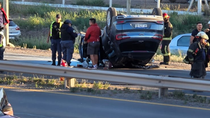 caos en ruta 7: fuerte choque y vuelco, con tres vehiculos involucrados caos en ruta 7: fuerte choque y vuelco, con tres vehiculos involucrados