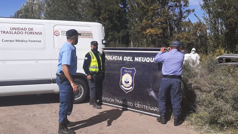 ¿Quién era la conductora que escapó, volcó y murió?