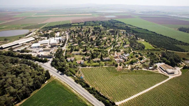 Así se ve un Kibutz, una colonia agrícola de producción y consumo comunitarios. Así se ve un Kibutz, una colonia agrícola de producción y consumo comunitarios.