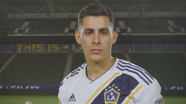 Pavón y una presentación a toda orquesta, digna de Hollywood, en Los Angeles Galaxy