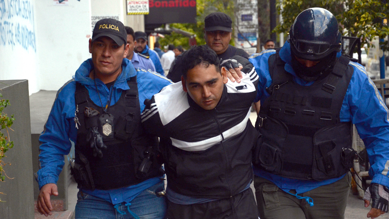 La mejicaneada que les costó 10 kilos de merca a Los Champú