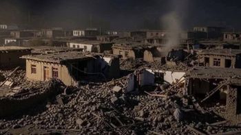 Terremoto en Afganistán: más de 800 muertos y 2.500 heridos tras un sismo de magnitud 6 Terremoto en Afganistán: más de 800 muertos y 2.500 heridos tras un sismo de magnitud 6