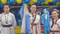 La escuela de taekwondo Sabon Sung vuelve galardonada a Argentina.