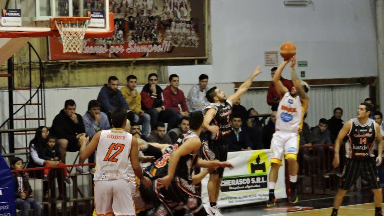 Centro Español pierde 0-2 con Ameghino. Hoy