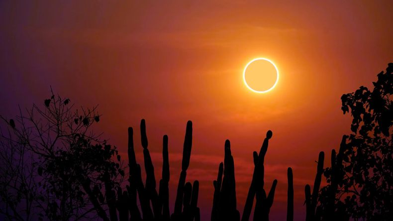 Santa Cruz se prepara para recibir a miles de turistas por el eclipse solar anular.