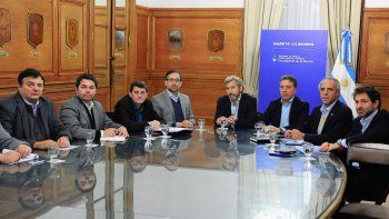nacion le pide a neuquen que resigne $1700 millones