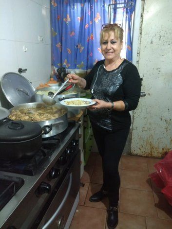 El comedor Caritas Felices reabre sus puertas con un almuerzo