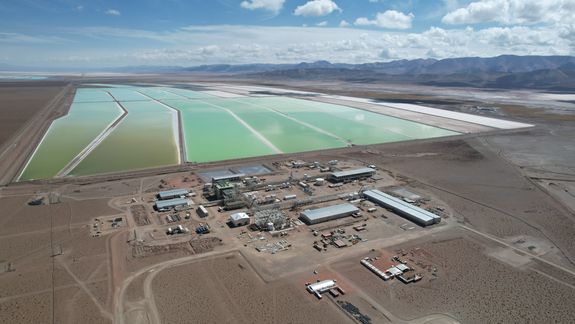 Eramet apunta sus cañones al salar Centenario – Ratones, que posee reservas de litio estimadas por 40 años.