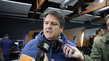 El intendente Mariano Gaido abordó la polémica por la tasa vial en Neuquén El intendente Mariano Gaido abordó la polémica por la tasa vial en Neuquén