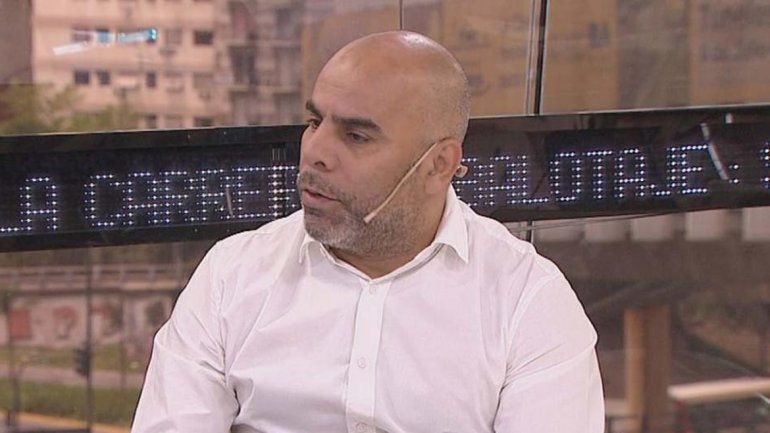 El Chicho no perdonó a Carlitos y llenó de elogios a Riquelme.