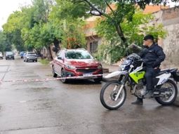 La policía confirmó que la víctima vivía junto a sus dos hermanos bajo el cuidado de su tío abuelo. La policía confirmó que la víctima vivía junto a sus dos hermanos bajo el cuidado de su tío abuelo.