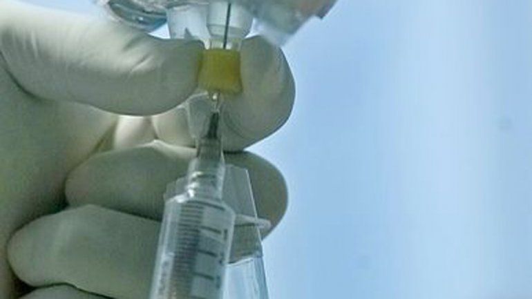 Tiene 12 años. Los médicos no acuerdan con la decisión.