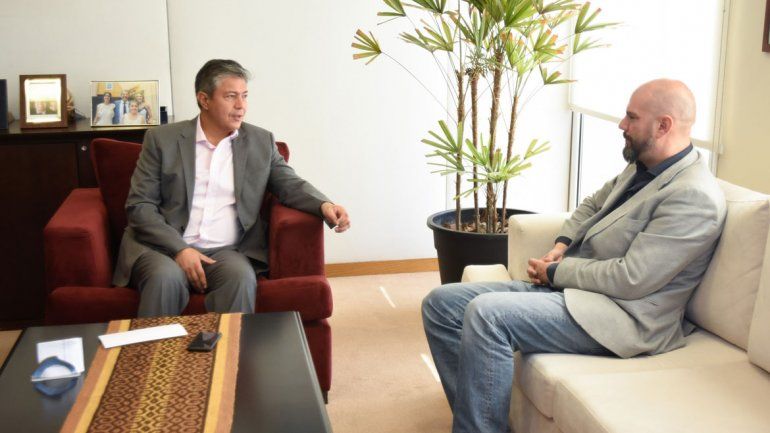 Figueroa recibió  al hijo de Pereyra en la Legislatura