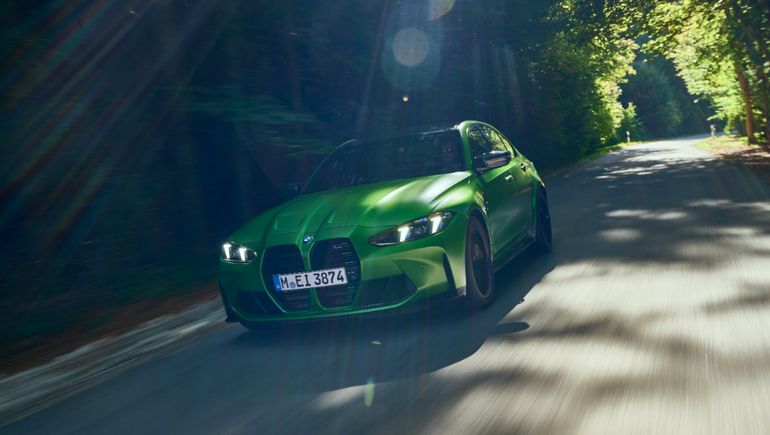 BMW le regaló un M3 a un empleado que se jubiló tras 45 años de trabajo en la planta de Múnich. BMW le regaló un M3 a un empleado que se jubiló tras 45 años de trabajo en la planta de Múnich.