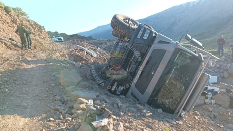 El vuelco del motorhome de los turistas belgas en el norte neuquino