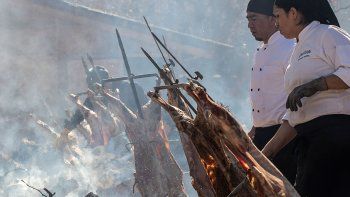 asadores de cordero mostraran su talento en san martin