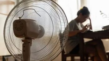 Este truco permite mejorar el rendimiento del ventilador sin aumentar el gasto energético y ofrece un alivio rápido. Este truco permite mejorar el rendimiento del ventilador sin aumentar el gasto energético y ofrece un alivio rápido.