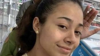 Nayelly García, de 15 años, fue vista por última vez subiendo a la camioneta de su padrastro en Pico Truncado. Nayelly García, de 15 años, fue vista por última vez subiendo a la camioneta de su padrastro en Pico Truncado.