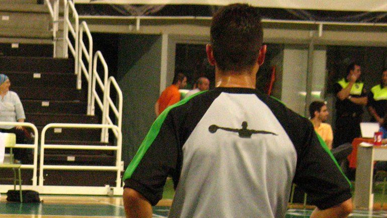 Denunció que otro árbitro de básquet abusó de ella