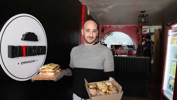 Rodrigo Domínguez, encargado de El Batacazo en Neuquén