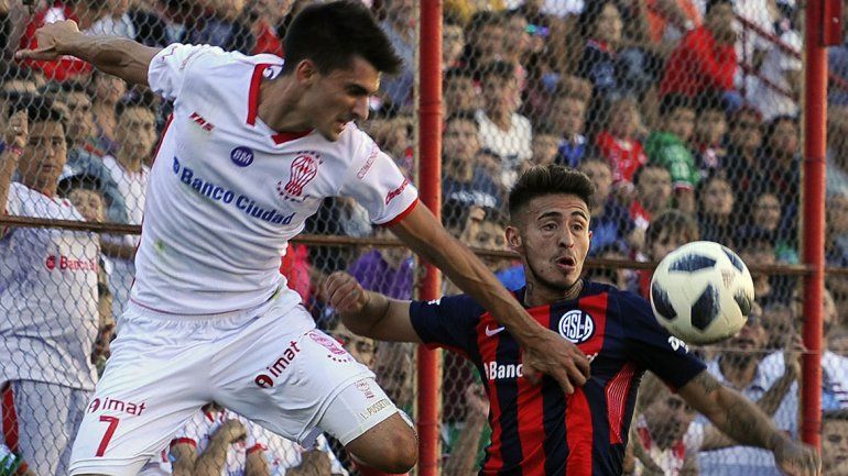 El Ciclón arañó el empate sobre el final del clásico con Huracán