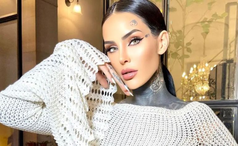 Lelé Tinelli inspiró su nuevo look en un personaje de los años ´90.