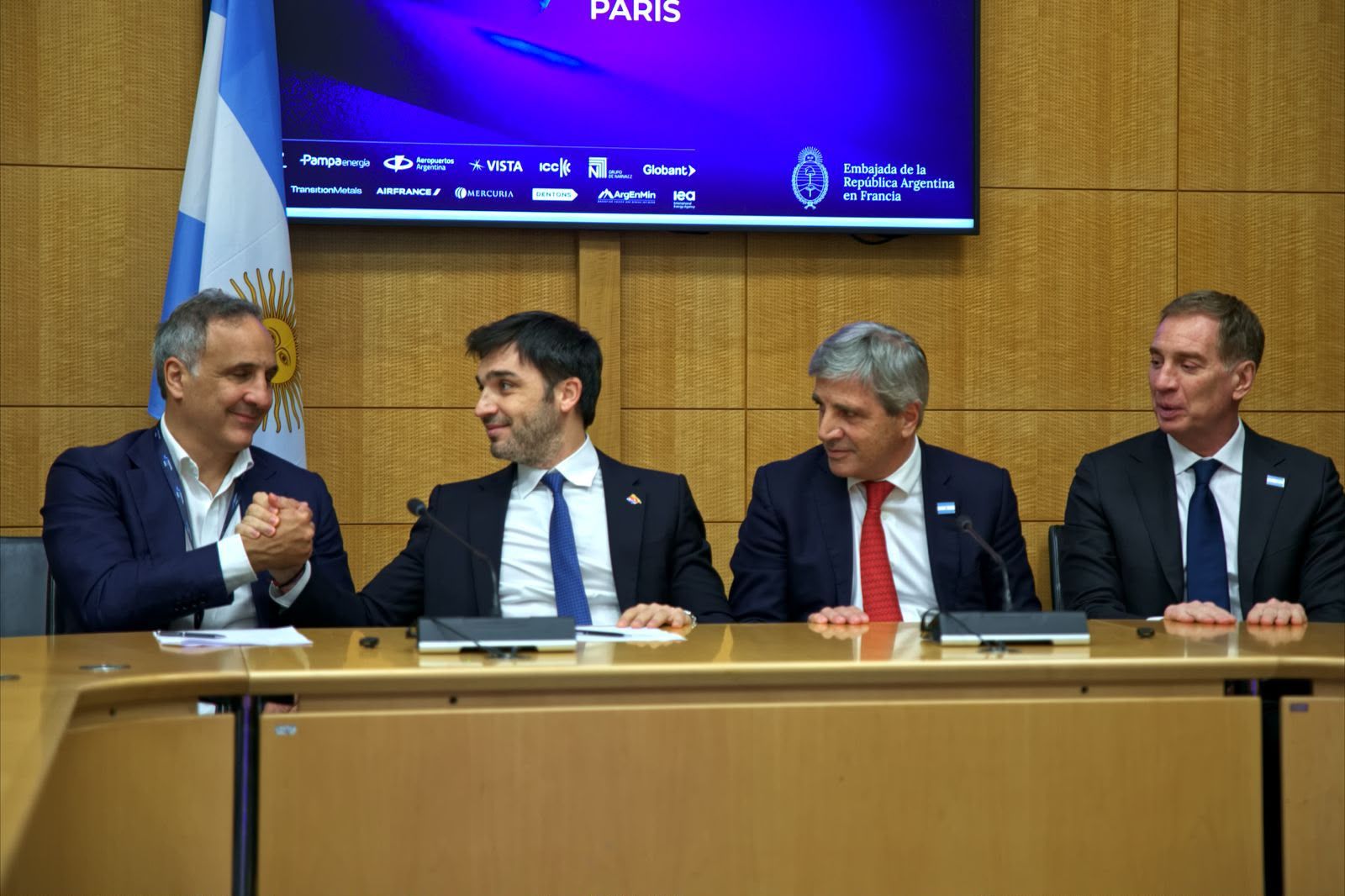 PAE invertirá USD 1.200 millones en Cerro Dragón y pidió ingresar al RIGI