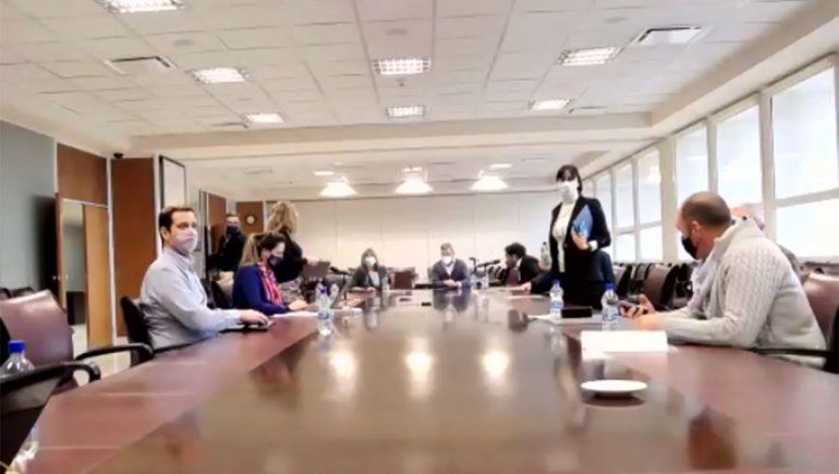 El pedido de endeudamiento del Gobierno quedó trabado en la Legislatura