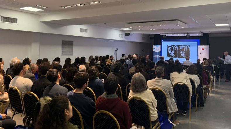 Calidad humana y tecnología: especialistas en cardiología debaten en Cipolletti sobre su rol en la vida cotidiana | LM Neuquen Calidad humana y tecnología: especialistas en cardiología debaten en Cipolletti sobre su rol en la vida cotidiana
