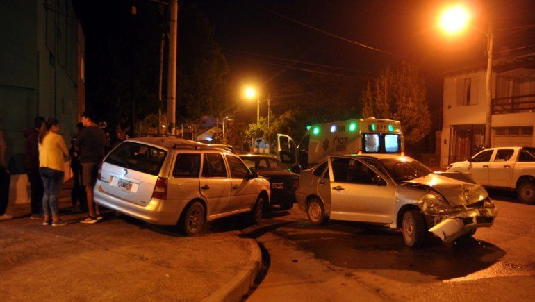 Conductor borracho se llevó puestos tres autos: dio 2,09 en alcoholemia