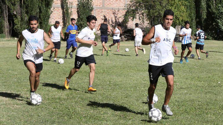 El Dino y la ADC se verán las caras en la&nbsp;primera fecha del torneo.