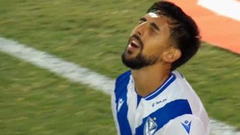 Vélez empató 1 a 1 contra Independiente. Vélez empató 1 a 1 contra Independiente.